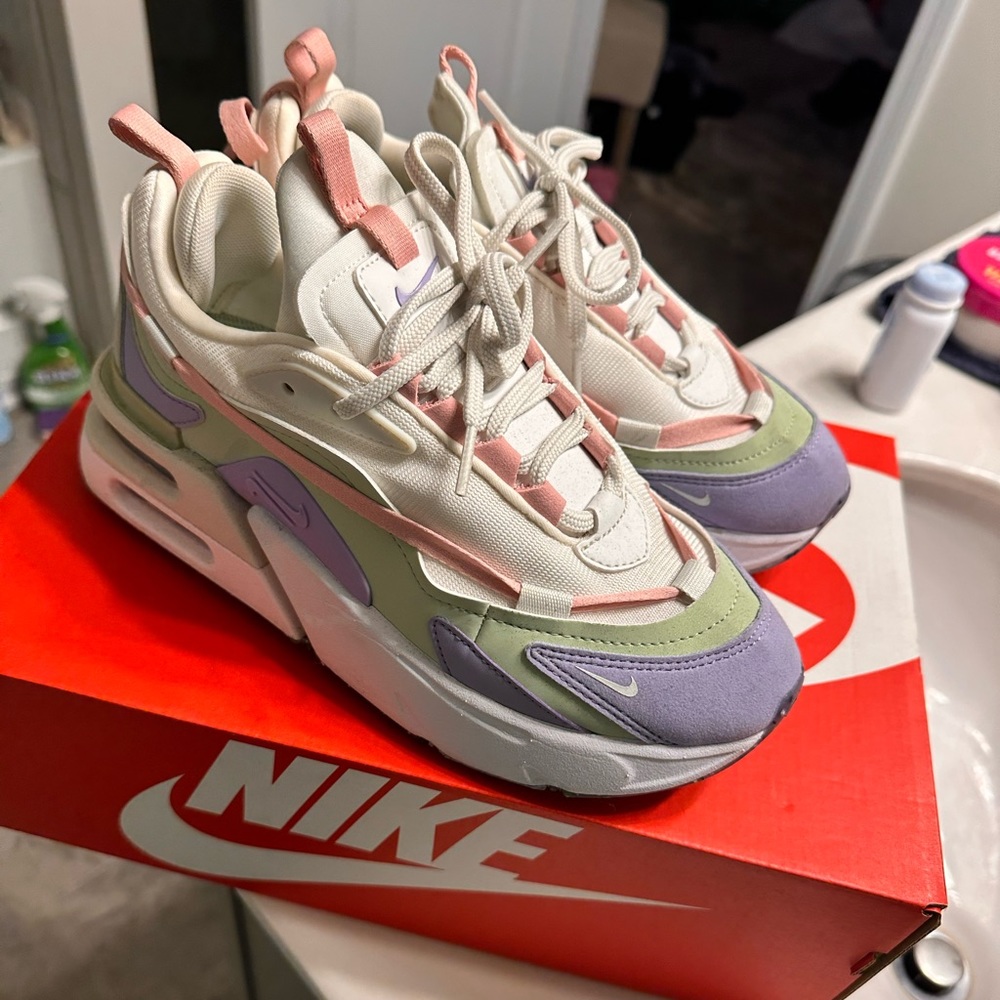 Women’s Nike Air Max Furyosa